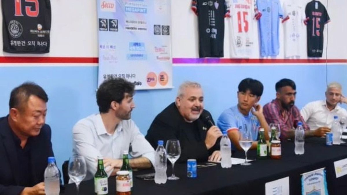 “I play like Iniesta”, the unusual statement of the particular signing of Yupanqui