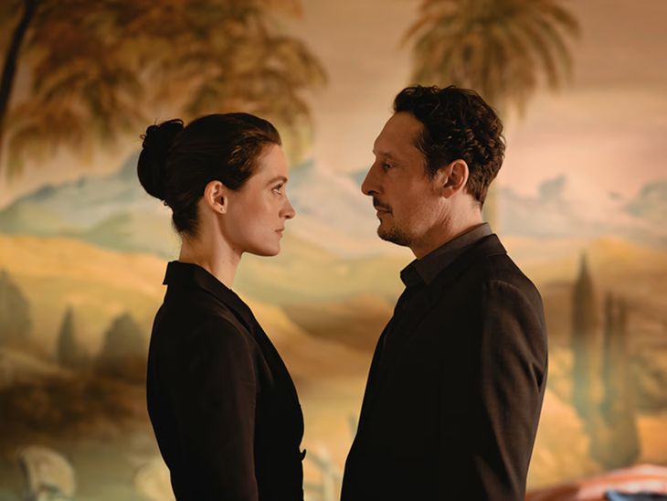 La plataforma vuelve a apostar por una producción europea que combina drama, intriga y secretos difíciles de dejar atrás. La plataforma vuelve a apostar por una producción europea que combina drama, intriga y secretos difíciles de dejar atrás.