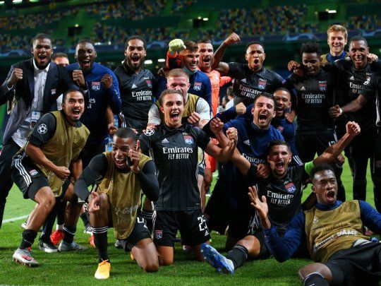Lyon volvió a dar la nota y está en semis de la Champions.