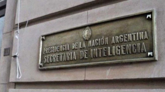 El DNU de la SIDE fue dictado el pasado 23 de julio, luego de que la cúpula del Ejecutivo decidiera la disolución de la AFI y restaurara la vieja SIDE. 