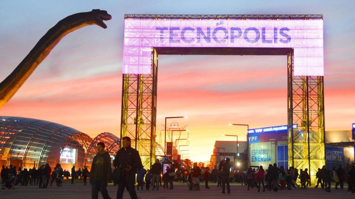 Canal Encuentro celebrates its 15th anniversary with an exhibition at Tecnópolis