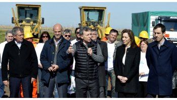 El presidente también tuvo palabras para el campo, al que definió como el gran motor del ciclo de crecimiento, y añadió que espera que ese sector lleve al país al progreso compartido que tanto deseamos.