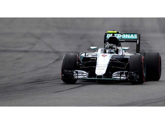 Rosberg, muy cómodo en su tierra