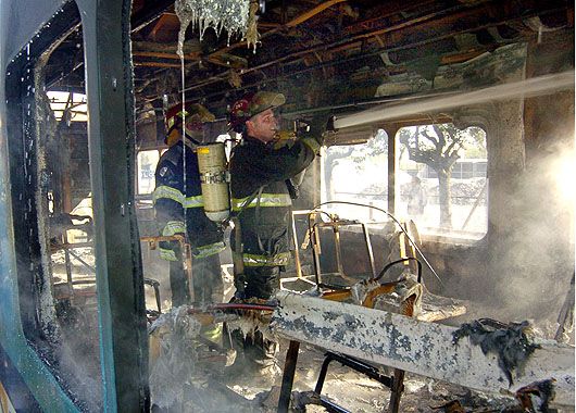 Graves incidentes en Castelar y Merlo por demoras con los trenes (foto 4)