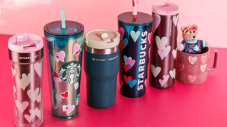Los vasos Starbucks de San Valentín 2024 son furor en México.