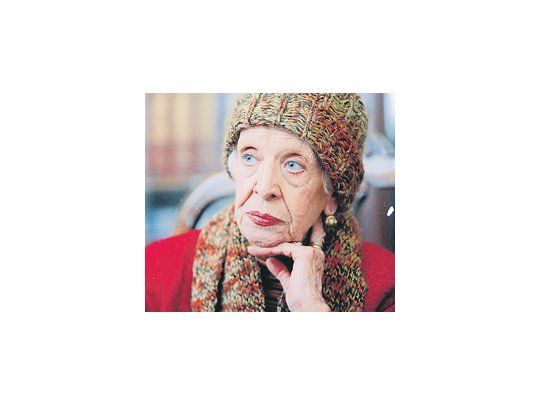 Lydia Lamaison continuaba activa hasta hace muy poco, en su función de vicepresidente de la Casa del Teatro.