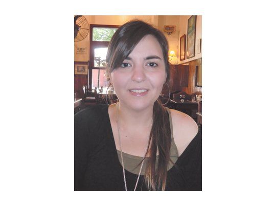 Carolina Aguirre: «Al blog le debo todo porque de otra forma hasta que se escribe, se manda a una editorial, alguien lo lee y a alguien le interesa puede pasar mucho tiempo, o no pasar nada».