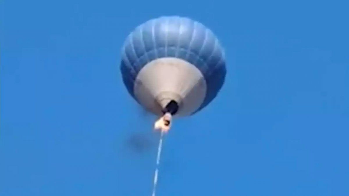 Two people caught on film dying in a hot air balloon