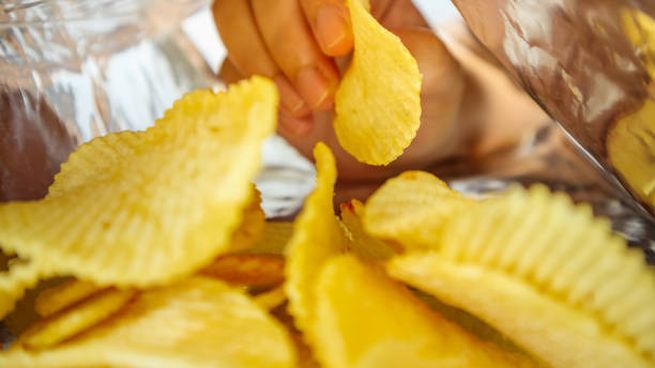 Las papitas que hay que evitar consumir, según la Profeco.