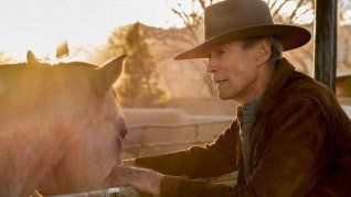clint eastwood se prepara para lo que sera su ultima pelicula