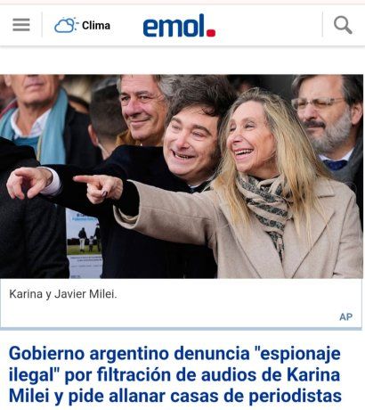 Emol stressed that the domicile of journalists was requested.