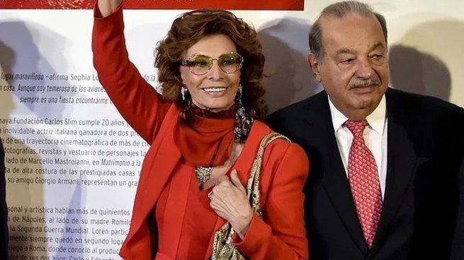 Carlos Slim y Sophia Loren juntos, en el cumpleaños del magnate mexicano.