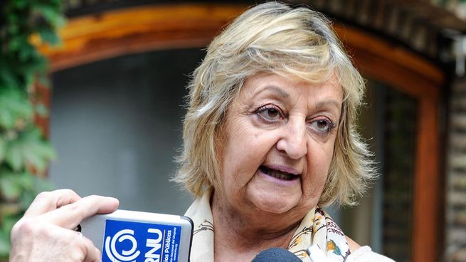 La jefa de bancada frenteamplista, Liliám Kechichián, confirmó que la oposición uruguaya interpelará al ministro Heber.