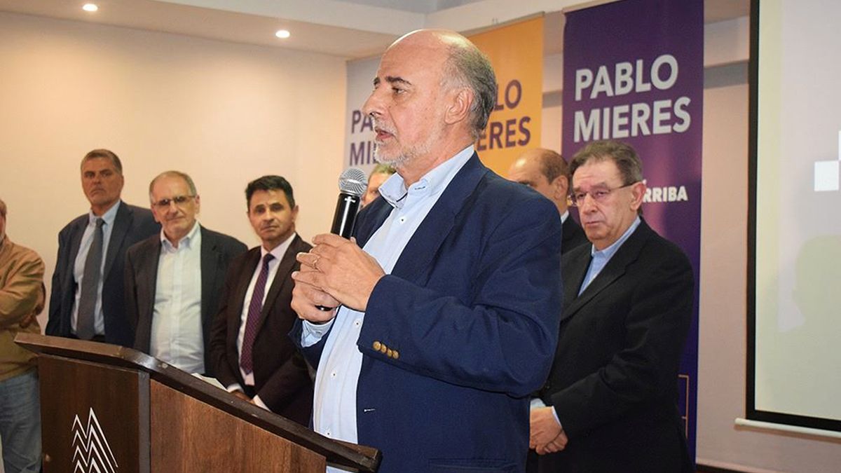 Mieres will resign from the Ministry of Labor on May 2 to dedicate himself to the campaign