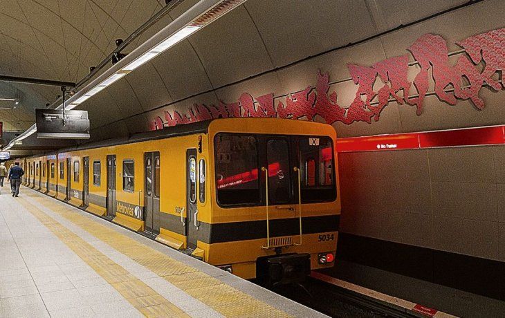 a partir del viernes los subtes solo pararan en cabeceras y en conexiones con otras lineas