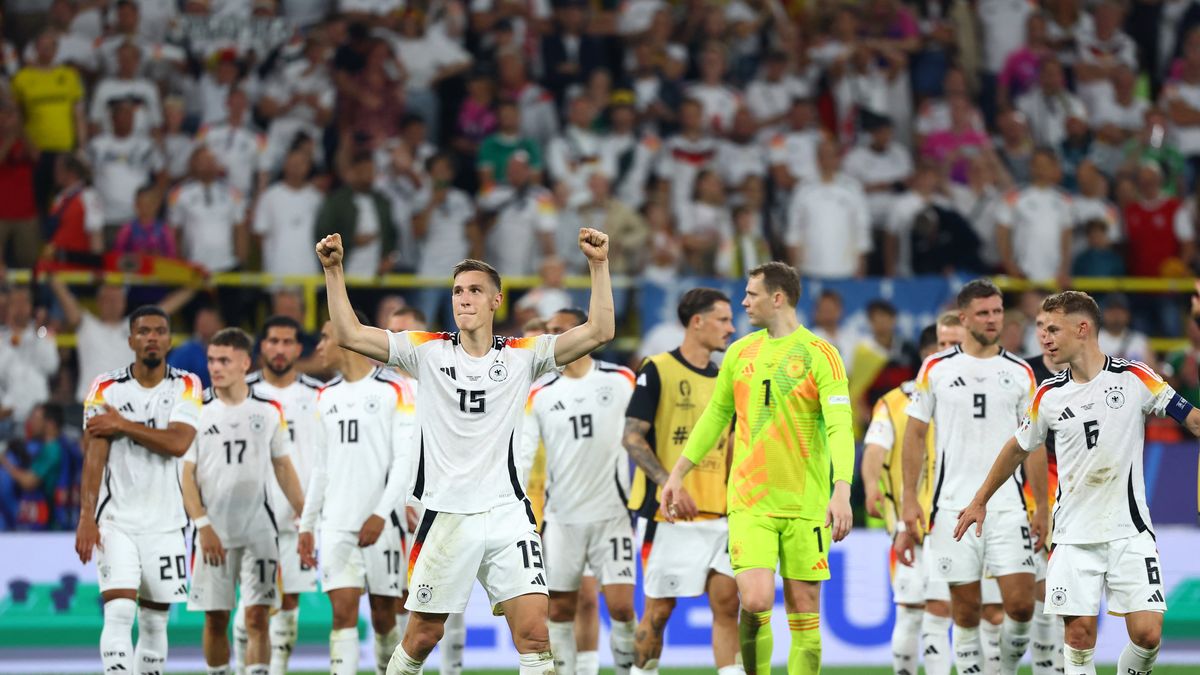 Germany won an atypical match and is in the quarterfinals of its Euro Cup