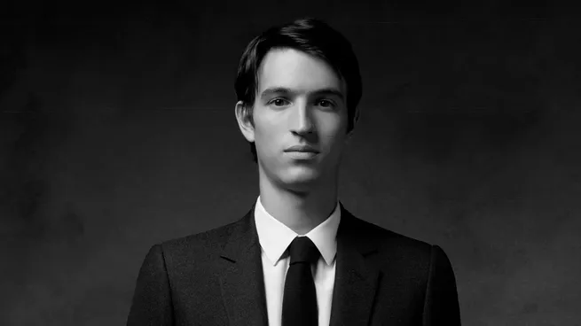 Este prodría ser el heredero del imperio estadounidense LVMH.