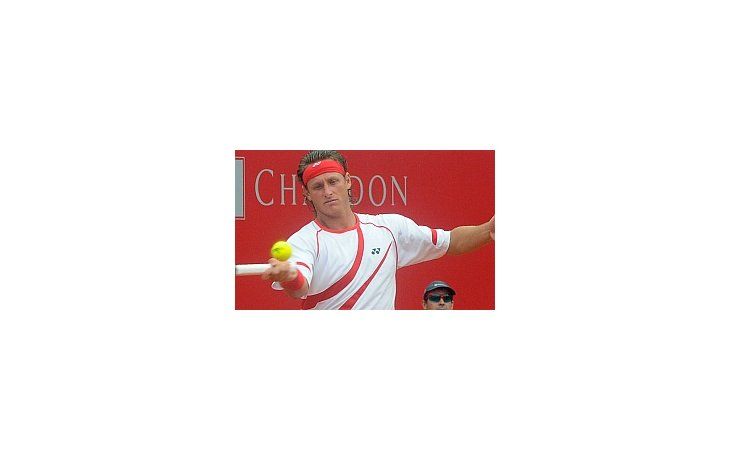 David Nalbandian padece una hernia inguinal, pero su vocero dijo que estará en la Copa Davis.