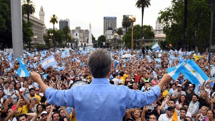 MACRI DESPEDIDA 2019 4.jpg