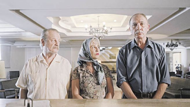 empieza el baile. Jorge Marrale, Mercedes Morán y Darío Grandinetti.