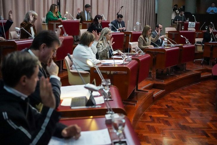 La Legislatura de Chubut aprobó su adhesión al RIGI la semana pasada. La Legislatura de Chubut aprobó su adhesión al RIGI la semana pasada.
