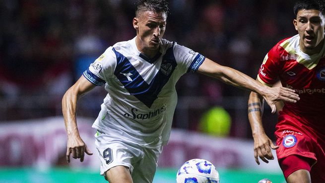 Vélez y Argentinos empataron en un final dramático.