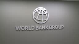 Global alert: World Bank projects lost decade if bold policies are not adopted.