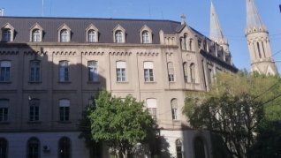 Sucedió en el Colegio Guadalupe, en Paraguay y Julián Álvarez. Sucedió en el Colegio Guadalupe, en Paraguay y Julián Álvarez.