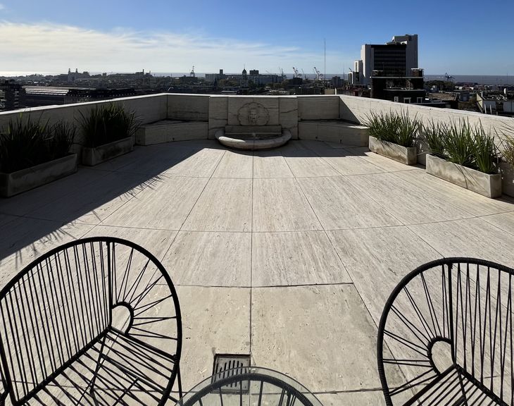 Vistas únicas hacia el barrio, el río y toda la ciudad (Foto Gentileza: @BuenosAiresalPaso) Vistas únicas hacia el barrio, el río y toda la ciudad (Foto Gentileza: @BuenosAiresalPaso)
