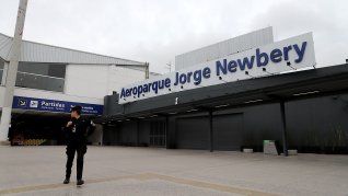 Doce vuelos fueron suspendidos en Aeroparque por la medida gremial