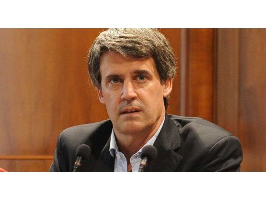Prat Gay prevé que inflación caerá al 1% mensual en el segundo semestre