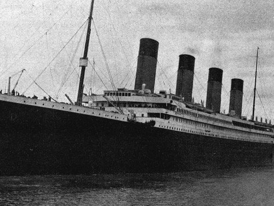 El Titanic se hundió en 1912.