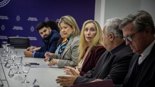Karina Milei anunció que gobernadores y legisladores de todos los partidos serán invitados a recibir a León XIV en el Palacio Libertad.