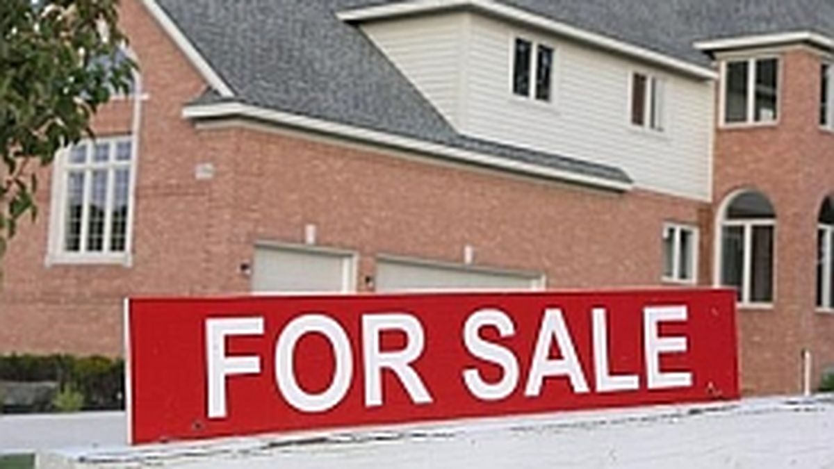 US home sales rose to a one-year high