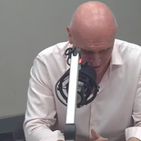 José Luis Espert se quebró durante una entrevista radial. José Luis Espert se quebró durante una entrevista radial.