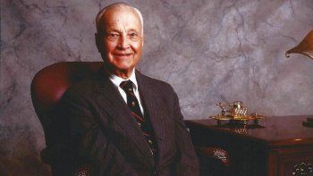 John Templeton vinculó los ciclos bursátiles con los cambios en el ánimo de los inversores, desde el pesimismo extremo hasta la euforia.