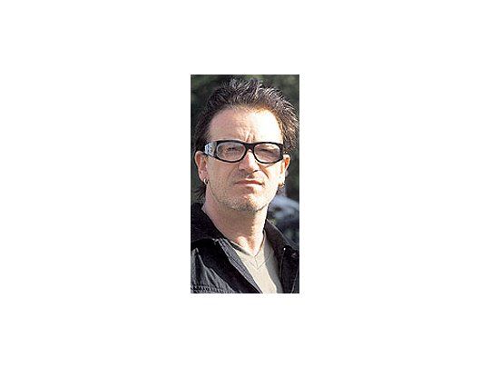 Bono Vox, cantante y líderde U2, invirtió u$s 325 millonesen la compra de 25% dePalm Inc., mientras sigue pidiendola cancelación de ladeuda de lo que llama TercerMundo.