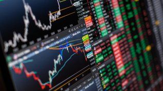 Wall Street opera con disparidad en este cierre de semana.