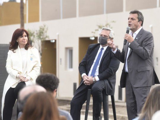 Cristina, Alberto y Massa en Avellaneda.