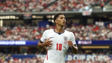 Jude Bellingham es una de las figuras de Inglaterra y llega a la semifinal ante Argentina con una molestia física.