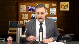 Por 40 minutos, el vocero presidencial se dedicará en este formato a desmentir información periodística falsa y de redes sociales“.