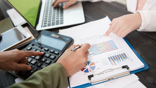 Los empresarios proponen crecer económicamente para distribuir riqueza en lugar de crear nuevos impuestos. Los empresarios proponen crecer económicamente para distribuir riqueza en lugar de crear nuevos impuestos.