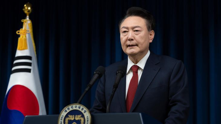 Choi Sang-mok asumió la presidencia interina y pidió estabilidad en medio de una crisis económica.