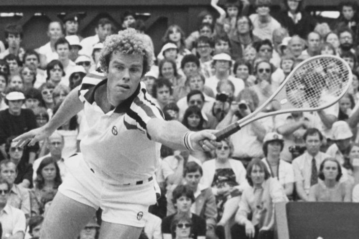 During his career, he came to play more than 20 international tournaments finals.
