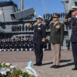 El hundimiento del Belgrano es considerado por Argentina como un crimen de guerra. El hundimiento del Belgrano es considerado por Argentina como un crimen de guerra.