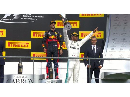 El británico Lewis Hamilton celebró en Bélgica.