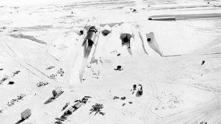 El hallazgo de Camp Century reaviva las tensiones geopolíticas en el Ártico y pone en evidencia las estrategias ocultas durante la Guerra Fría.