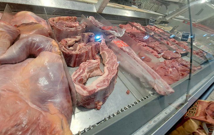 Inflación desbocada: la carne impulsa al alza los precios de alimentos en mayo. 