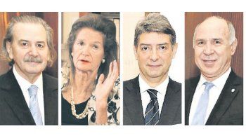 ámbito.com | Trascendidos. Allegados a la Corte Suprema dejan trascender que por ahora cada juez del tribunal tiene un voto distinto al otro . Esta disparidad induciría a los funcionarios del Gobierno a polémicas declaraciones.