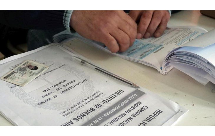 ámbito.com | Desde el Gobierno indicaron a ámbito.com que en las próximas semanas se iniciarán conversaciones con gobernadores para destrabar proyecto dormido en el Senado. Voto electrónico, también en la agenda de negociaciones.